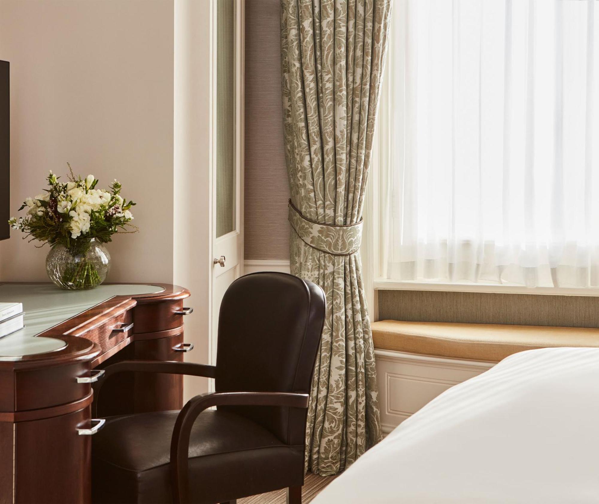 The Connaught, Maybourne Hotel Collection Лондон Екстер'єр фото