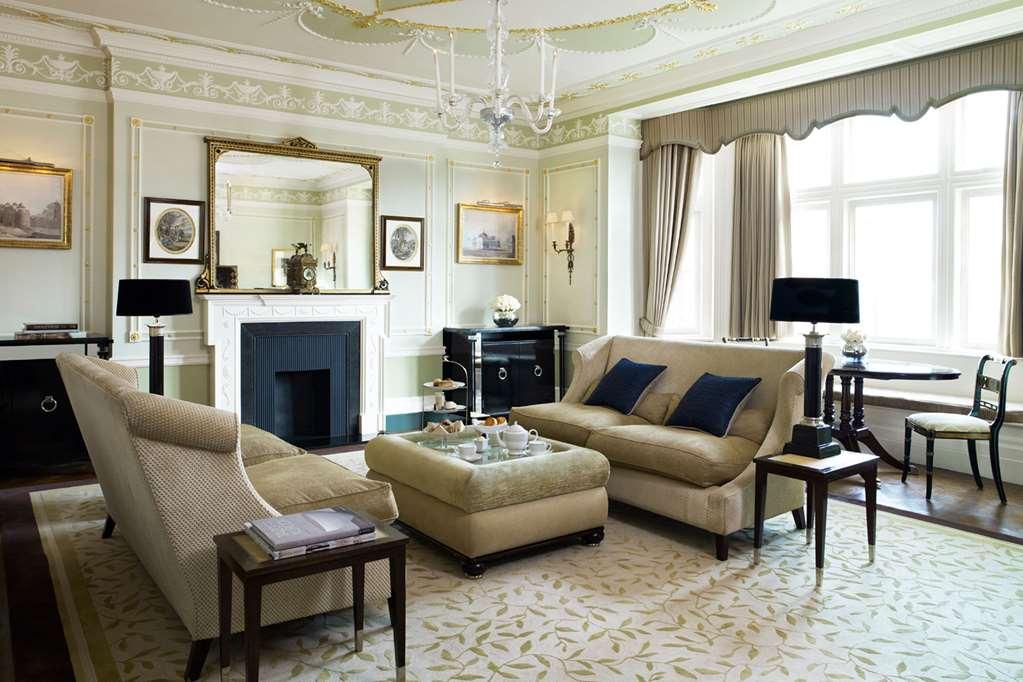 The Connaught, Maybourne Hotel Collection Лондон Номер фото