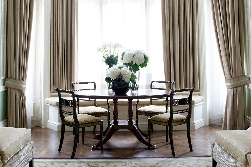 The Connaught, Maybourne Hotel Collection Лондон Номер фото