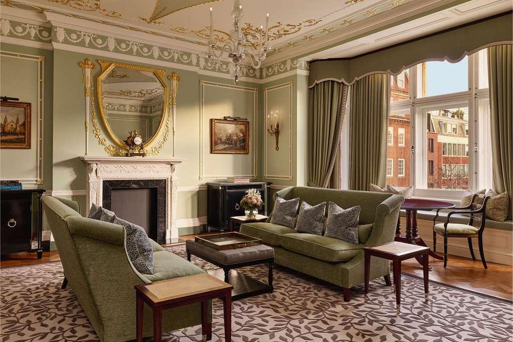 The Connaught, Maybourne Hotel Collection Лондон Номер фото