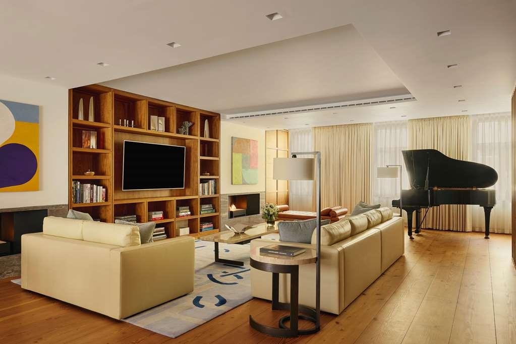 The Connaught, Maybourne Hotel Collection Лондон Номер фото