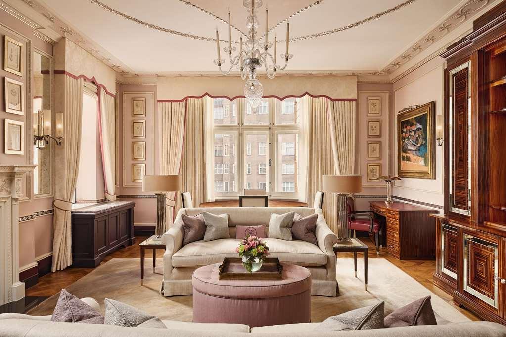 The Connaught, Maybourne Hotel Collection Лондон Номер фото